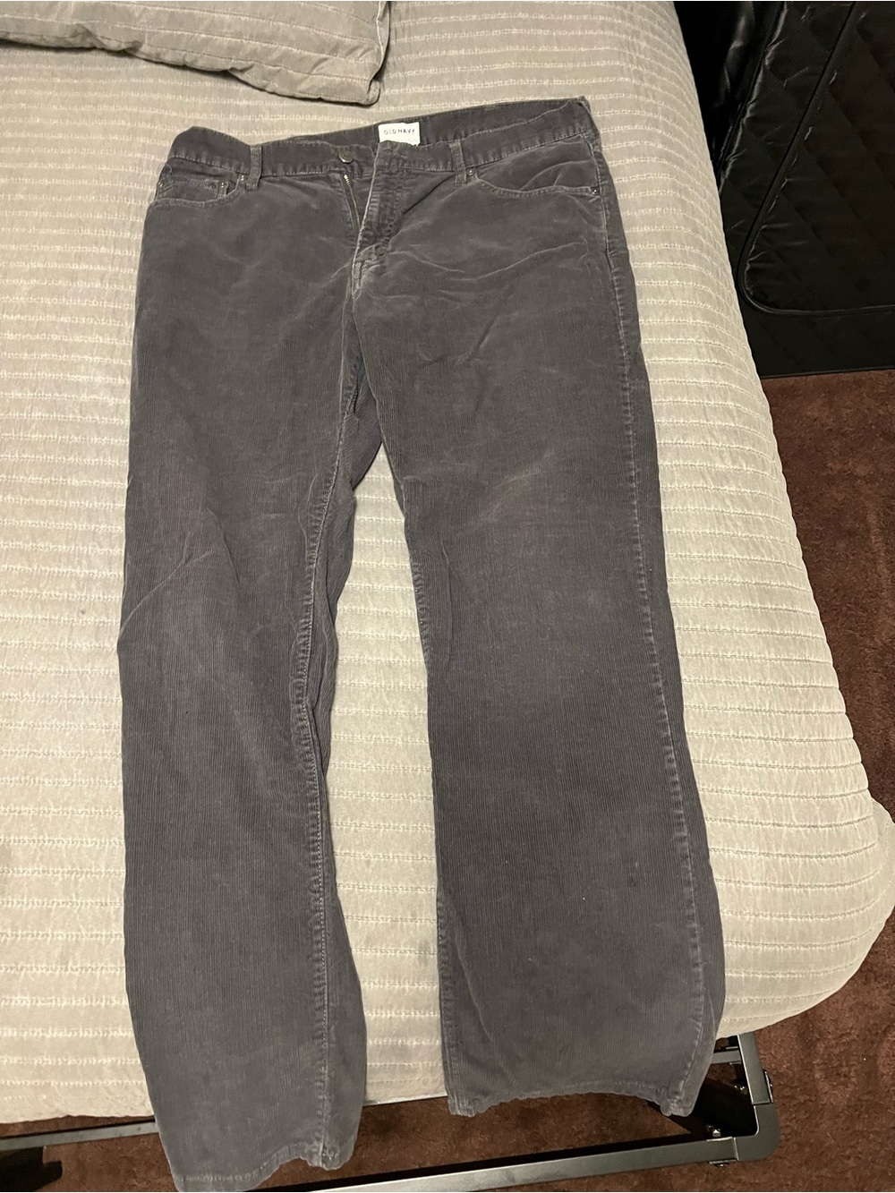 Old Navy Men's Gray Corduroy Relaxed Jeans